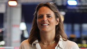 Laure Manaudou complice avec sa fille Manon : à 15 ans, elle est presque aussi grande qu’elle !