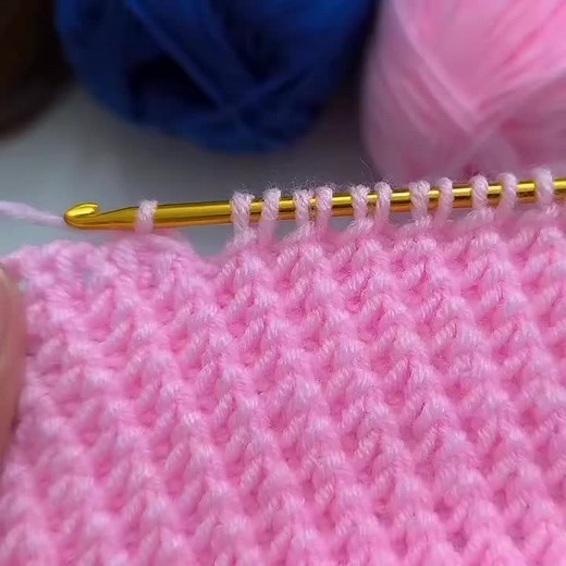 Learn How to Crochet: Step-by-Step Guide for Beginners