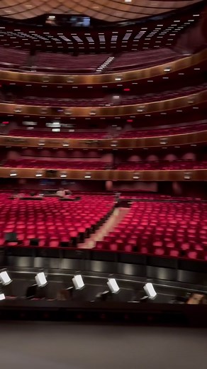Backstage Secrets: Ballerina's Tour of Lincoln Center