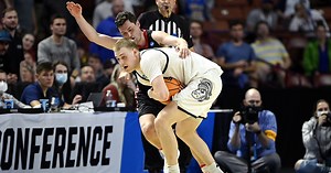 Tom Izzo shares how Joey Hauser took over Michigan State first-round game