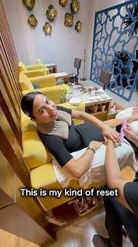 On today's episode of Be In Cabo with Teria, I visit Piedi Carino salon in Puerto Paraiso Mall.