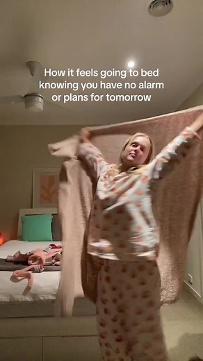 Gotta love the weekend!! 🥳 anyone else?! #fyp #foryou #foryoupage #girls #relatable #relatablecontent #girlsbelike #funny #funnyvideos #girlcontent #girlproblems #viral #relatablecontent #relatable #xyzbca #females #femalecontent #weekend #weekendplans