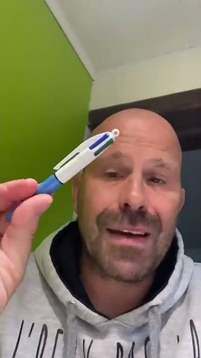 What is the purpose of the 4-color Bic ballpoint pen?