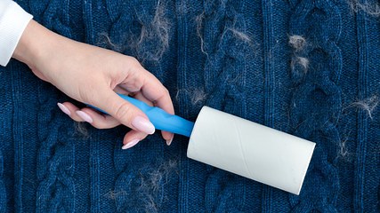 10 Best Lint Roller Alternatives (Remove Lint Effortlessly) - Cleaners Talk