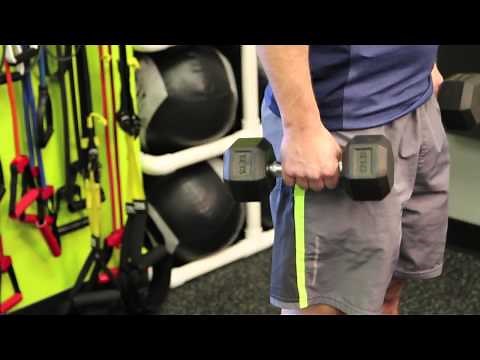 Exercises With Hand Weights to Strengthen the Neck & Shoulder Muscles