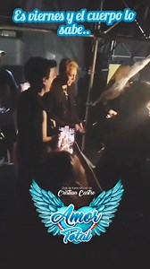 #CristianCastro Es viernes y el cuerpo lo sabe... 🕺🕺 Sabe que tenemos que escuchar a nuestro Gallito Feliz y bailar como él... 💙 #esviernesyelcuerpolosabe #amortotalperu #videoviral #México | Cristian Castro Perú