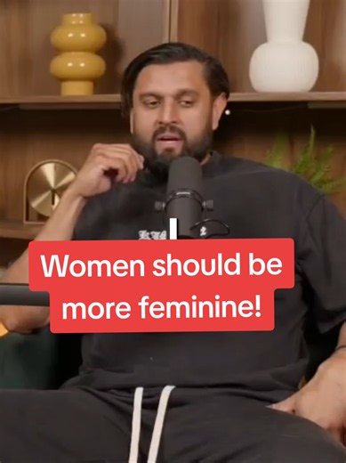 Women should be more feminine! This is the mindset of the average dawah bro. It's no wonder why mulism women resent muslim men and are being pushed away from Islam. #islam #muslim #women #muslimah #gym