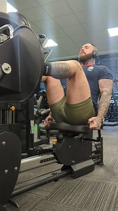 Rob Makin on Instagram: "All legs today 👀 #legs #legday #tattoos #men #push #gym"