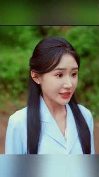 Introducing the "VitaWear SmartBand," a next-generation wearable gadget🎉a