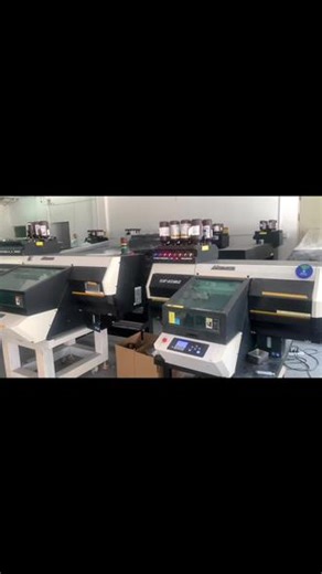 #上热门话题榜🔥 鸿毅达科技 Mimaki UV平板打印机系列：2513EX 7151plus|| 6042 6042mk|| 6042mk||e A3FX A3HG A3mk|| A3MK||EX 3DUJ-2207 卷材系列 UCJV300-160UCJV300-75 各款型号齐全。MimakiUV 平板卷材打印机，高品质输出 色彩稳定细腻，打印产品自动识别高度，自动清洗，自动维