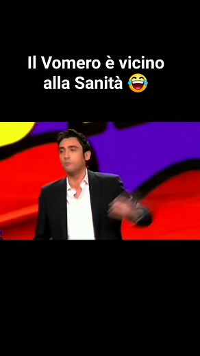Il Vomero è vicino alla Sanità 😂 #madeinsud #cabaret #divertente #antoniodausilio #corsivoparlato #famiglia #gioventù #intrattenimento #comicità #gigidalessio #napolinelcuore #televisione #ghetto #ghettizzazione | Antonio D'Ausilio