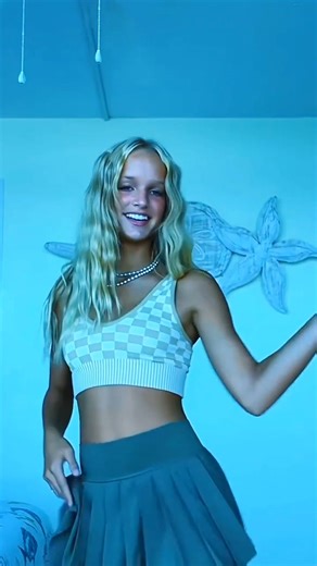 #model #fashion #modeling #fashionmodel #beauty #style #foryou #viralvideo #trending #viralreels #reels2023 #reelsfb #reelsviral | Natalie Grace