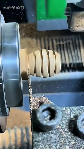 自動で削られる快感！CNC数控木工旋盤の超精密加工 CNC Wood Lathe Machine #shorts #automation #machining #satisfying