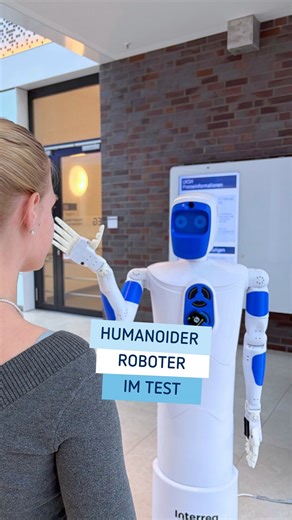 UKSH on Instagram: "Dürfen wir vorstellen? Das ist HuGo! 🤖🦾 Am UKSH, Campus Kiel startet heute der Praxistest mit einem humanoiden Roboter, der Patient:innen und Besuchende begrüßt, Informationen gibt und den Weg weist.👉Entstanden im deutsch-dänischen Forschungsprojekt HospiBot - gemeinsam mit Fraunhofer IMTE, @uni_luebeck , @_hawkiel sowie @sdusonderborg , @sygehussonderjylland, @SjællandsUniversitetshospital und @ouhhospital. #UKSH #ServiceRoboter #Hospibot"