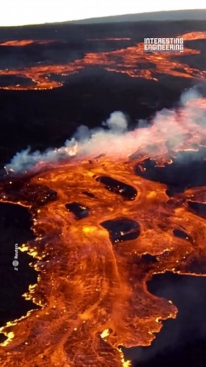 35K views · 185 reactions | The world's largest active volcano, Hawaii's Mauna Loa, has erupted for the first time in almost 40 years. The volcano's alert level has also been upgraded from an "advisory" to a "warning" - the highest classification. | Interesting Engineering | Facebook