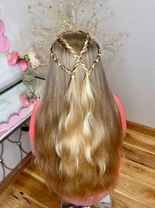 Cute half up combo braid hairstyle! 🍋 All of our favorite hair supplies are linked here: https://liketk.it/59t3G (affiliate link) #hair #hairvideo #easyhairstyles #hairtutorial #hotd #hairideas #hairstyleideas #braids #braidstyles #HealthyHair #wavyhair #relatable #hairhowto #schoolhair #longhair #thickhair #girlshairstyles #hairinspo #hairdo #girlmom | Paisley’s Petals