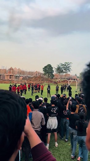 Tutorial support team kesayangan dengan benar saat terpuruk, bukan dengan bakar bakar bikin api unggun #Persija #thejakmania #andrytanyardiansyah #tothenextlevel
