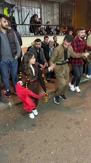 Meran (@meran.kurdistan)’s videos with Originalton - Meran