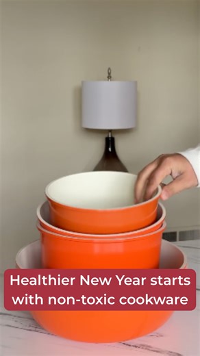 Healthier New Year starts with a non-toxic cookware set 李 #gourmetific #cookware #cookwareset #cooking #spacesaver | Gourmetific | Facebook