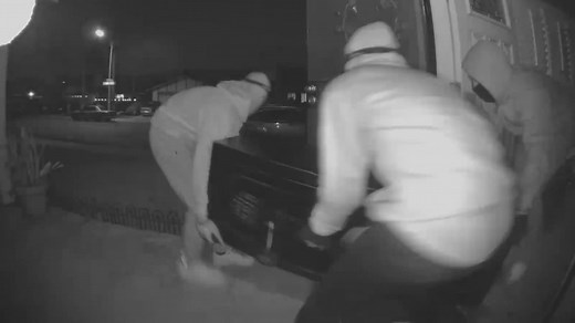 DA: Gang members burglarized 30 homes in San Diego