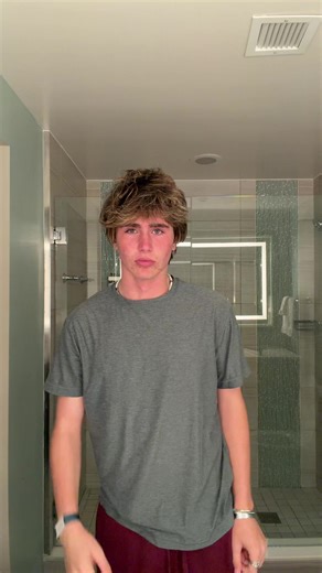 Dylan Carey: Crush Insights and Aura Vibes