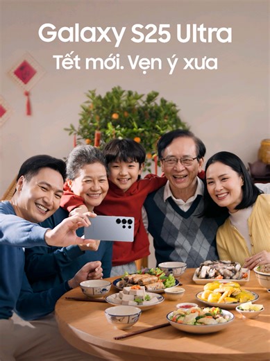 Bắt đầu từ cuốn album cũ, nơi những khung hình gia đình vẫn vẹn nguyên cảm xúc. Cùng Galaxy S25 Ultra và Google Gemini khơi lại hồi ức Tết xưa theo một cách thật mới 🌸 Tết mới. Vẹn ý xưa. Khám phá ngay! #Samsung #GalaxyS25Ultra #TếtMớiVẹnÝXưa #GoogleGemini