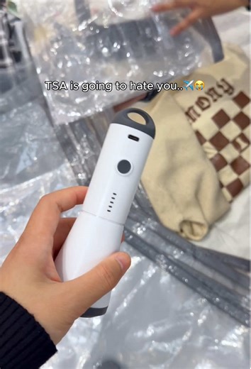 Travel Tips: How to Use Vacuum Seal Storage Bags