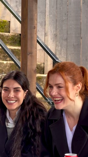 طاقتهم ورقصهم عسولين صدق افضل كاست😋اما رقص جوكهان للتويرك موتني ضحك هبوط حاد في البرستيج😭😭😭😭😭😭