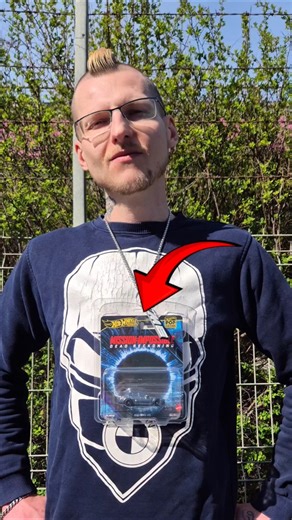 Hot Wheels'owy OUTFIT