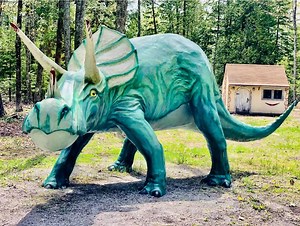 Dinosaurs in Michigan? Where to visit one of the best roadside attractions in the US