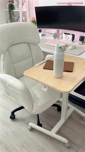 This is your sign to get a portable standing side table you can use anywhere at home ✨ #desksetup