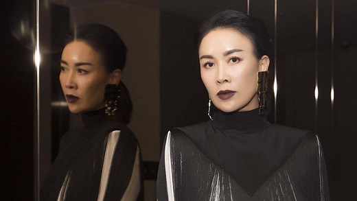 那英·女王驾到_那英《回声》官方MV_腾讯视频