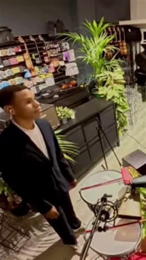 CASTRO CORNER Yuliet Abreu La Papina de Cuba