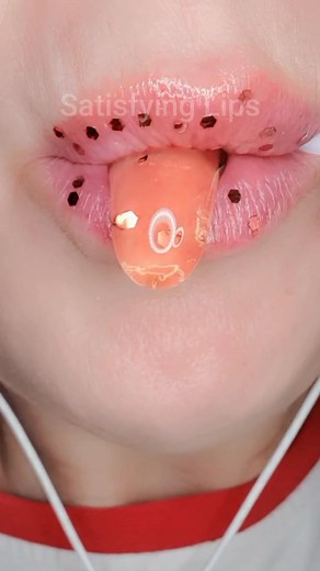 10K views · 139 reactions | 30 MINUTES FOR SLEEP RELAX STUDY Satisfying ASMR Mouth Sounds Part 38 | Satisfying Lips | Facebook