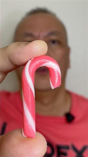 👂ASMR SMARTIES MINI CANDY CANE STRAWBERRY FLAVOR EATING SOUNDS👂#shorts #asmr