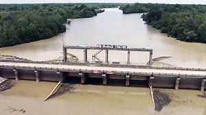 Army Corp of Engineers opens Steele Bayou gates