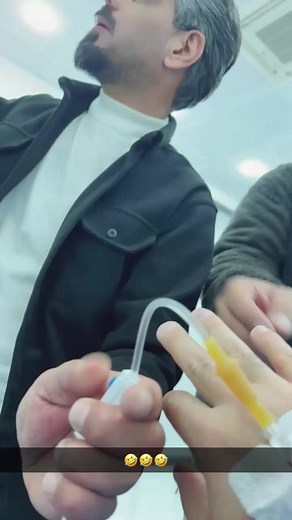 Administering IV Fluids in a Clinical Setting