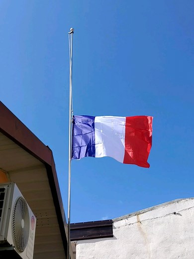 Flag raising of the French flag🇫🇷 #france #flagraising #nationalanthem