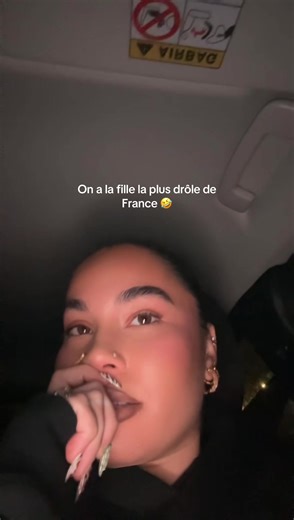 Mamangué : La fille la plus drôle de France sur TikTok
