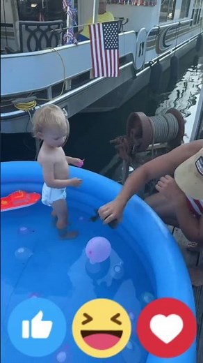 Hilarious Baby Reactions & Pool Play Fails! Cute Toddler Moments You’ll Love! #shorts#viralbabyclips