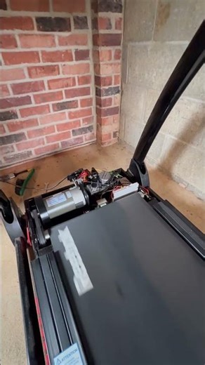 Reebok treadmill repair uk #gym #fitnesseverywhere #fitnesseverywhere #gymequipment
