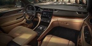 2021 Jeep Grand Cherokee’s Interior Mashes Luxury and Off-Roading