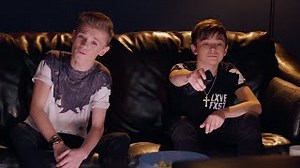 KEEP SMILING Lyrics - BARS & MELODY | eLyrics.net
