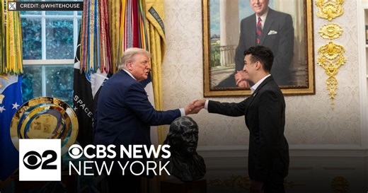 Edan Alexander meets with President Trump