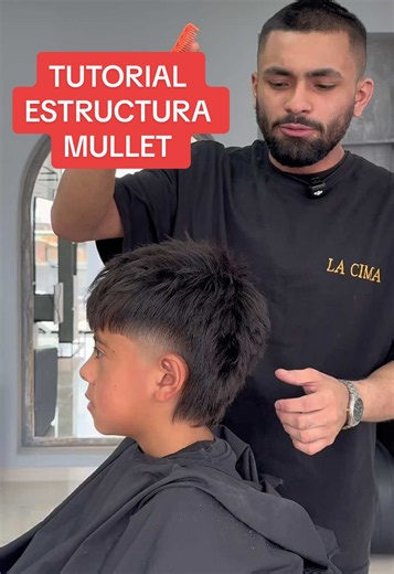 ASÍ DE FÁCIL SE LE HACE LA ESTRUCTURA AL MULLET. 🫡 Citas disponibles en el link de nuestro perfil. 🔖 #mullet #pointcut #tutorial #barberia #barberiaprofesional