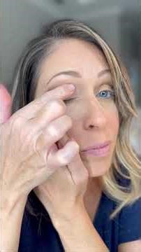 ACX Cheer Makeup Tutorial | Easy Natural Smokey Eye and Red Lip #cheermakeup #dancemakeup