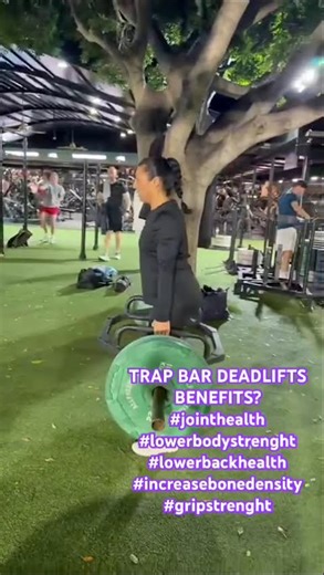 TRAP BAR BENEFITS? #lowerbodyworkout #lowerbackworkout #gripstrength #jointhealth #bonedensity
