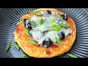 You Won’t Believe How Easy These Mini Biscuit Pizzas Are!