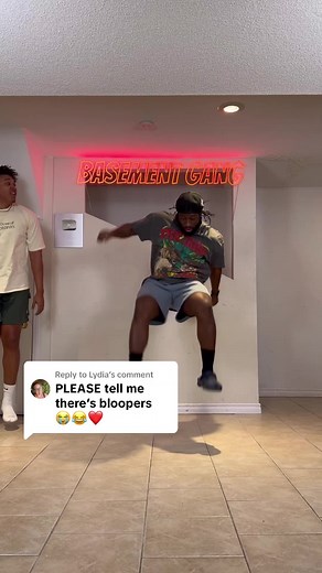 Replying to @Lydia one trick to a good video is to hype each other up 👉🏾🧠