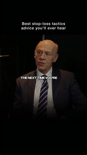 MacroGlide on Instagram: "David Paul is a professional trader, market educator, and founder of VectorVest UK, widely known for teaching systematic and disciplined stock trading strategies. He built his reputation by promoting rule-based investing focused on trend following, relative strength, and quantitative stock ranking rather than emotional or discretionary trading. Paul is particularly recognized for educating retail and professional traders on risk management, emphasizing that successful t